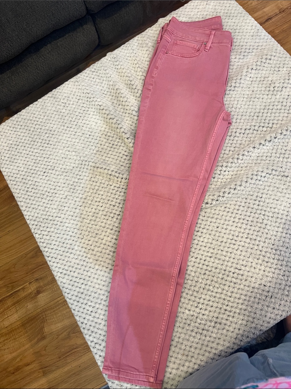 NWOT Pink High-Rise Skinny Jeans